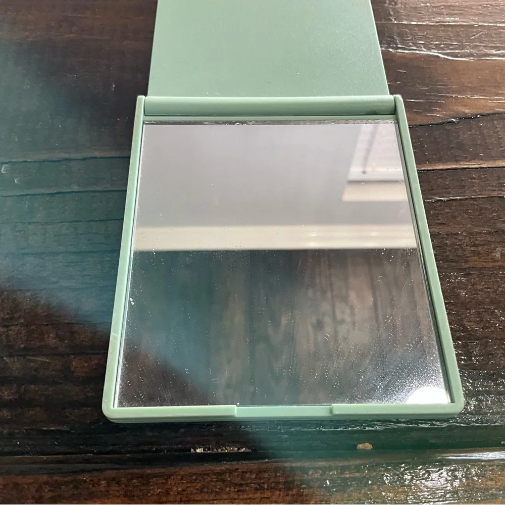 Vintage Clinique Green Compact Travel Mirror